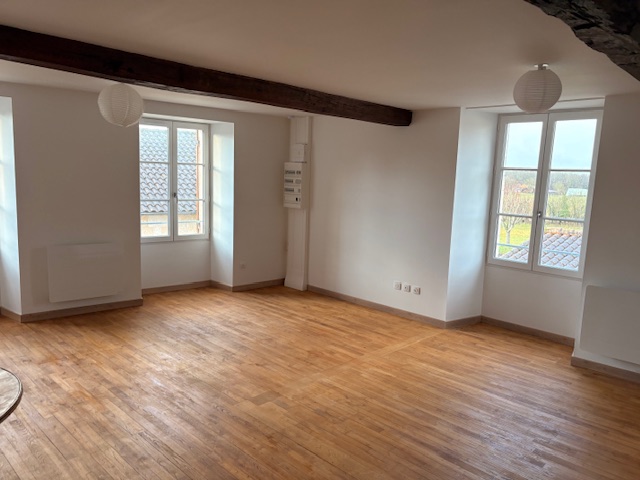 A louer sur La Tour Blanche - Cercles